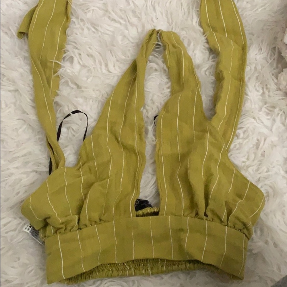 Crop top